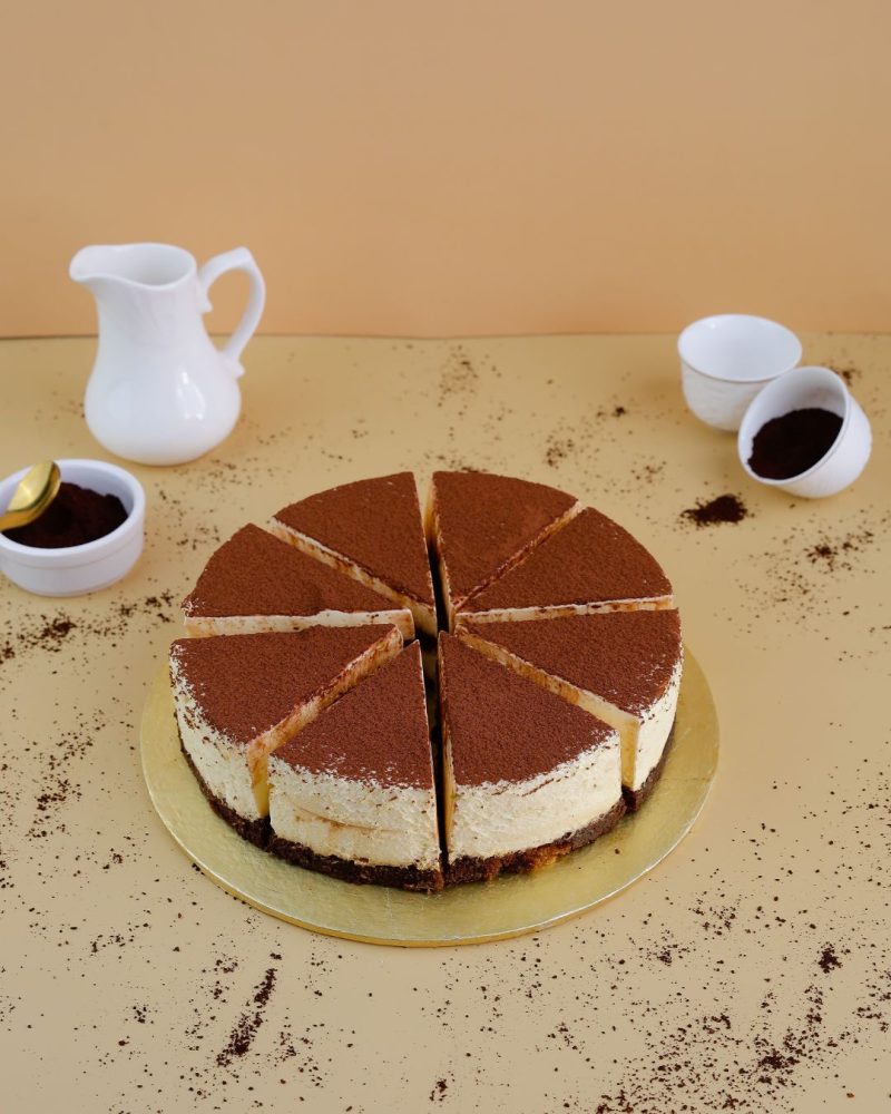 Tiramisu cake